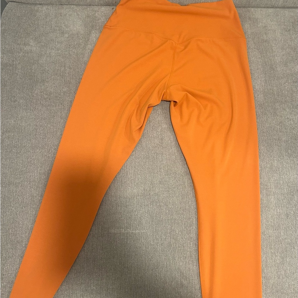 Nike Zenvy Dri-FIT Orange Apparel - Picture 3 of 6